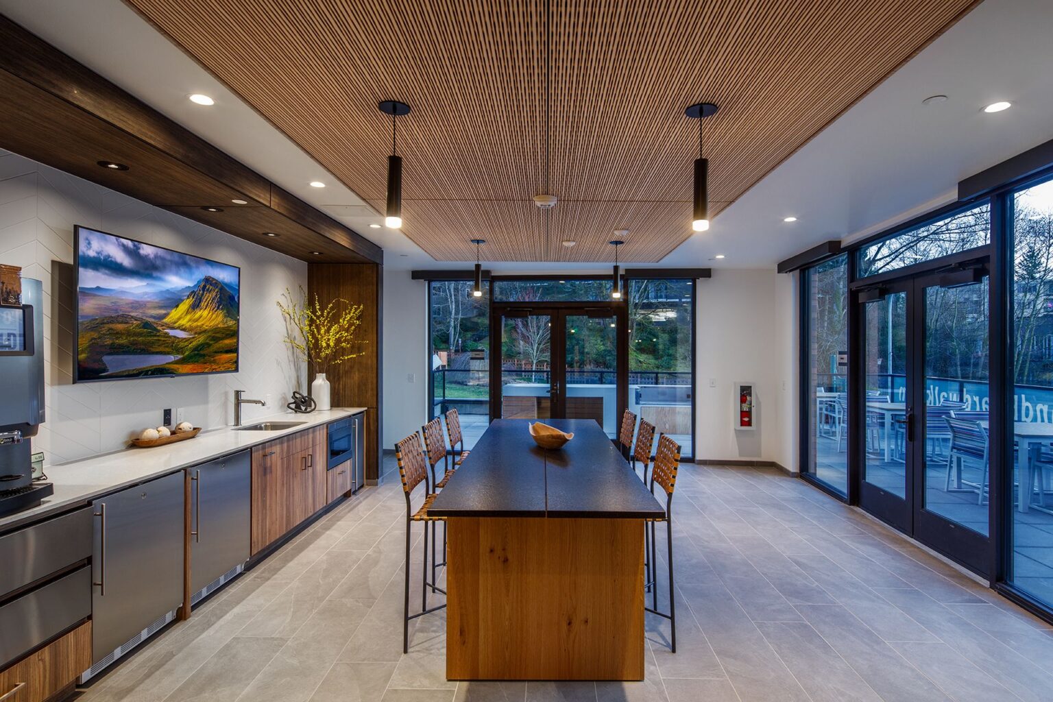 Luxury Apartments Boardwalk Kirkland